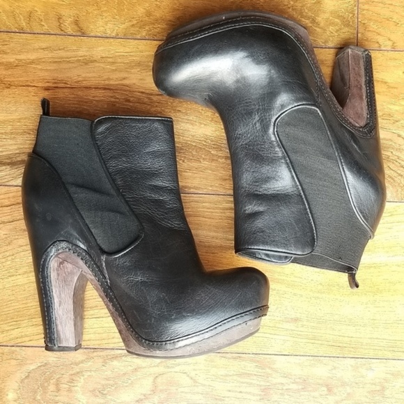 All Saints Shoes - All Saints Spitalfield Anat Chelsea Leather Bootie